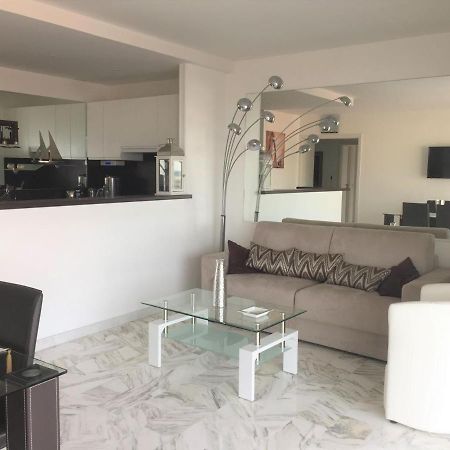 Appartement F3 Vue Mer Et Croisette Cannes Bagian luar foto